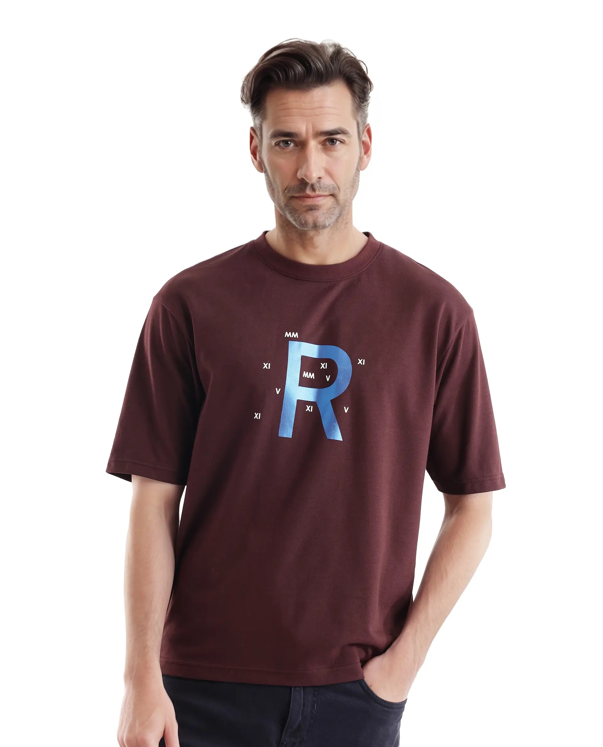 Men's Shirts with Barrel CuffsRare Rabbit Men Leat Dark Brown Cotton Polyester Fabric Short Sleeve Crew Neck Boxy Fit Printed T-Shirt Men's Shirts with Barrel CuffsRare Rabbit Men Leat Dark Brown Cotton Polyester Fabric Short Sleeve Crew Neck Boxy Fit Printed T-Shirt