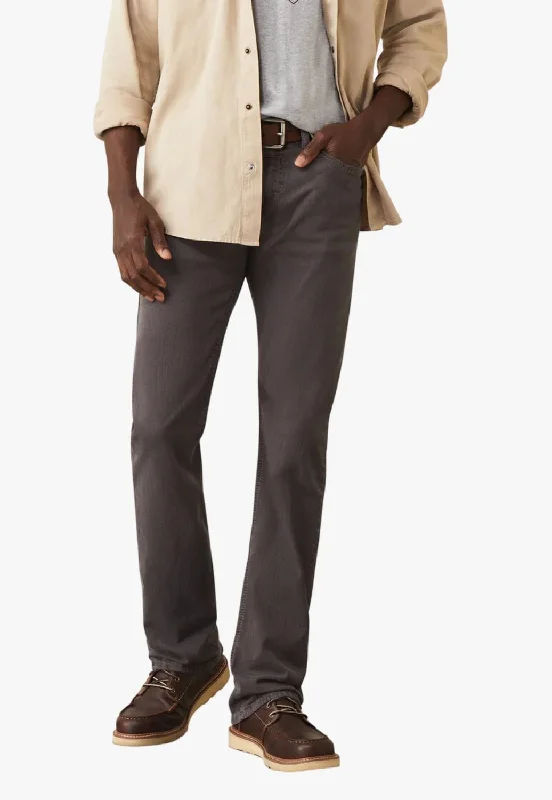Light Blue Denim Men's JeansAriat Mens M7 Grizzly Straight Leg Jean