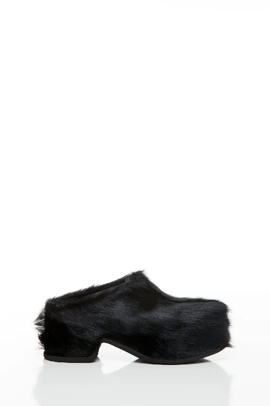 Dries Van Noten Fur Clogs in Black