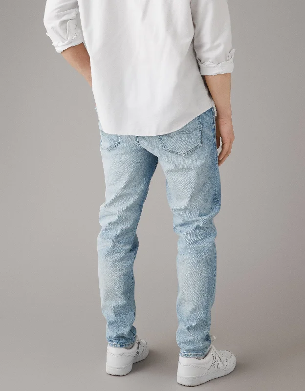 Premium Men's JeansAE EasyFlex Relaxed Slim Jean