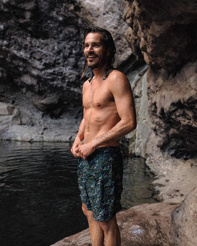 Men's Pants with Hidden ButtonsPorto Recycled All Purpose Swim Short - Ocean Current Black Men's Pants with Hidden ButtonsPorto Recycled All Purpose Swim Short - Ocean Current Black