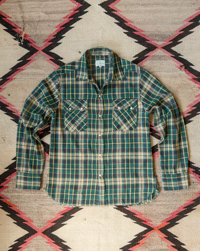 Lightweight Men's Poplin ShirtsWashed Flannel Pearlsnap Shirt - Wisconsin White Pine Lightweight Men's Poplin ShirtsWashed Flannel Pearlsnap Shirt - Wisconsin White Pine