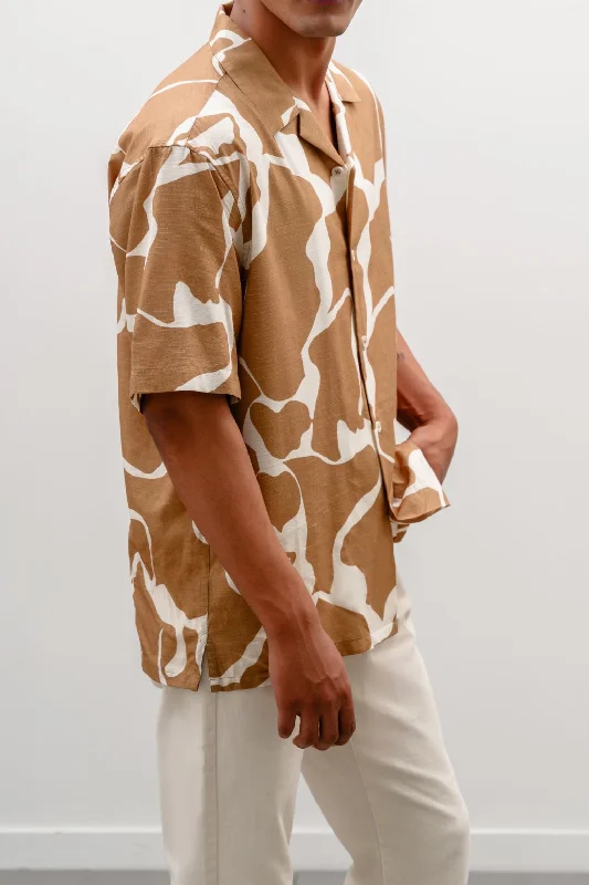 Men's Solid-Colored Shirts for VersatilityABSTRACT PRINTED SHIRT