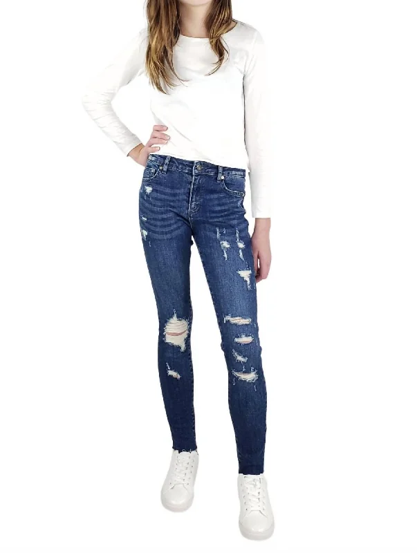 Mid-Waisted Men's JeansGirl High Rise Skinny Jean In Dark Wash