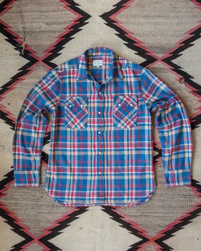 Men's Essential Dress Shirts for Everyday WearWashed Flannel Pearlsnap Shirt - Northwoods Plaid Men's Essential Dress Shirts for Everyday WearWashed Flannel Pearlsnap Shirt - Northwoods Plaid