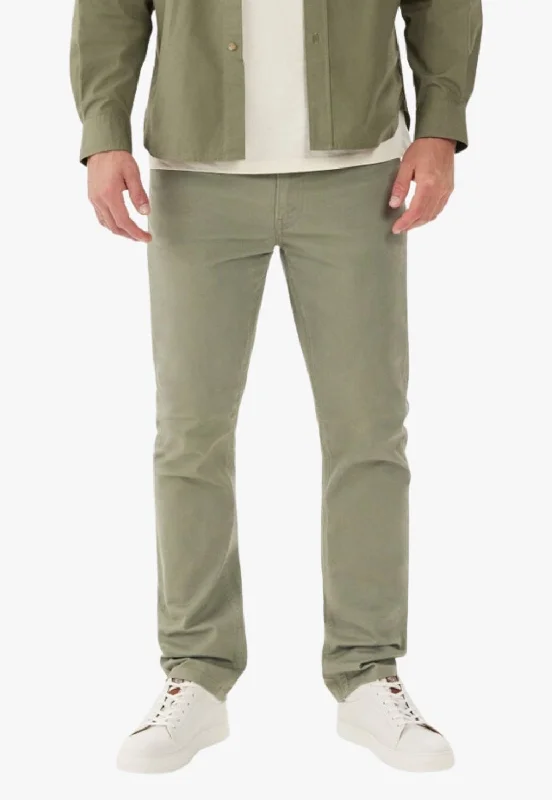Men's Jeans with RipsR.M. Williams Mens Ramco Jean