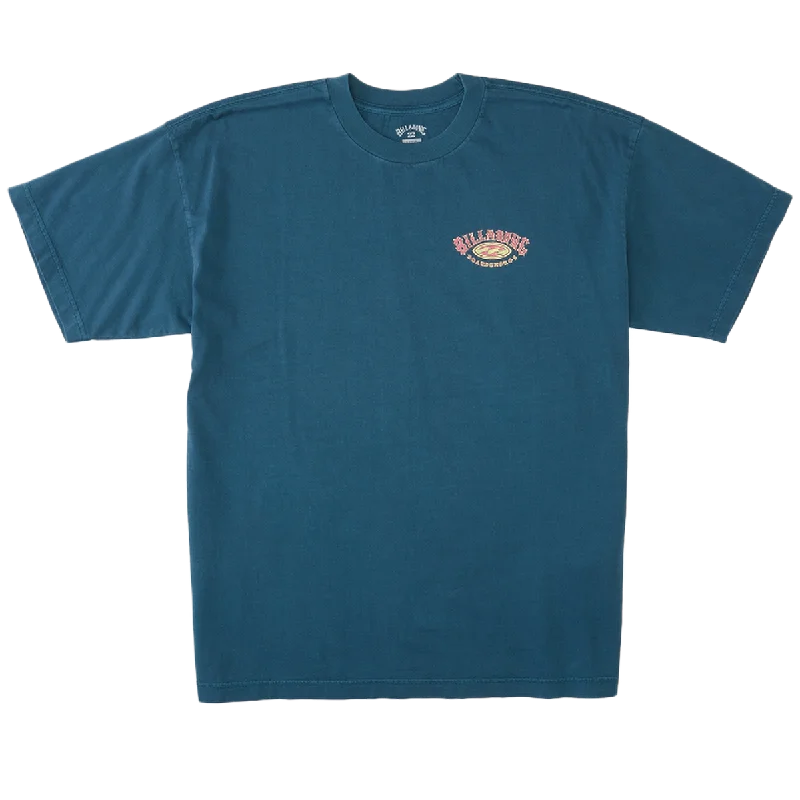 Men's Shirts with Embellished HemlinesMen's Arch Short Sleeve Tee