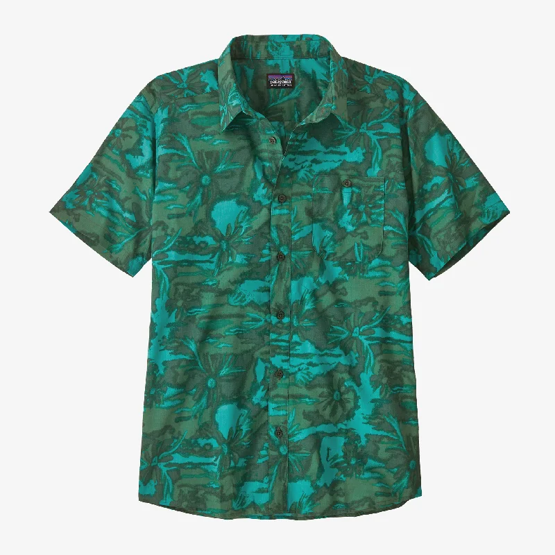 Men's Henley T-Shirts for a Casual TwistMen's Go-To Shirt
