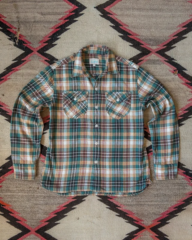 Men's Monochrome Shirts for a Minimalist VibeWashed Flannel Workshirt - Logger Plaid Men's Monochrome Shirts for a Minimalist VibeWashed Flannel Workshirt - Logger Plaid