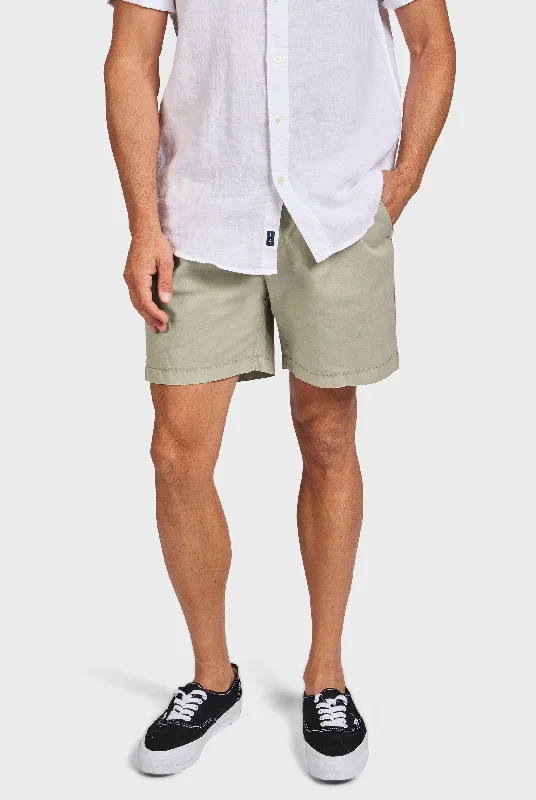 Men's Pants with Logo EmbossmentsOahu Short