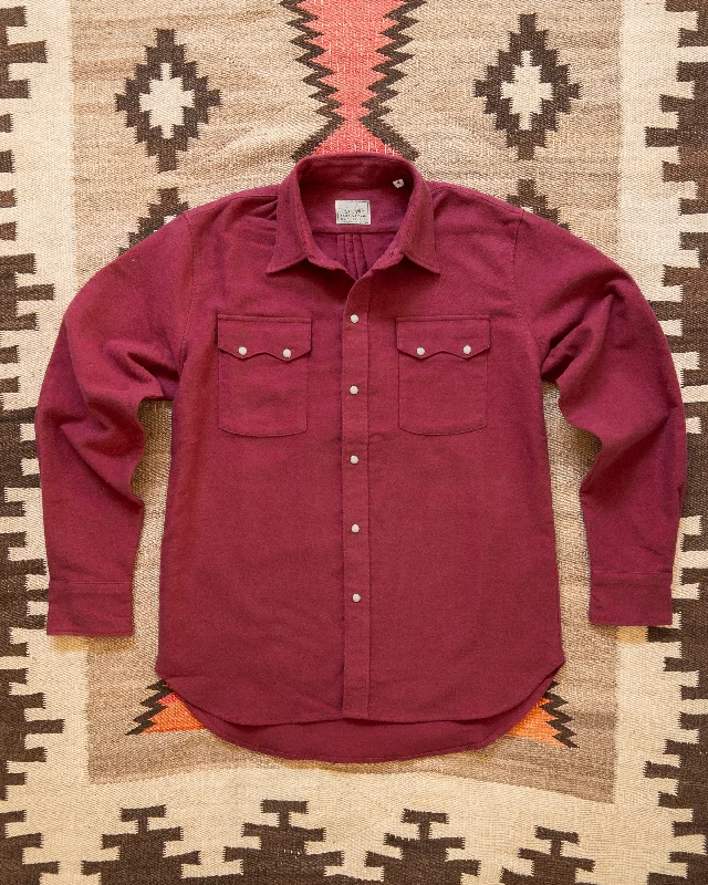 Casual Men's Button-Down ShirtsMoleskin Pearlsnap Shirt - Bordeaux