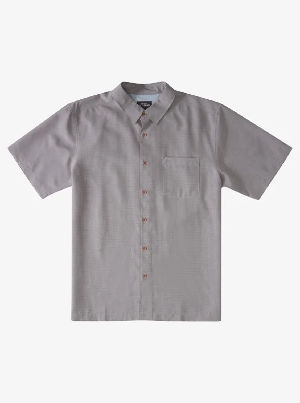 Men's Versatile Dress Shirts for Multiple OccasionsWaterman Centinela Premium Anti-Wrinkle Shirt - Flint Gray Centinella Men's Versatile Dress Shirts for Multiple OccasionsWaterman Centinela Premium Anti-Wrinkle Shirt - Flint Gray Centinella