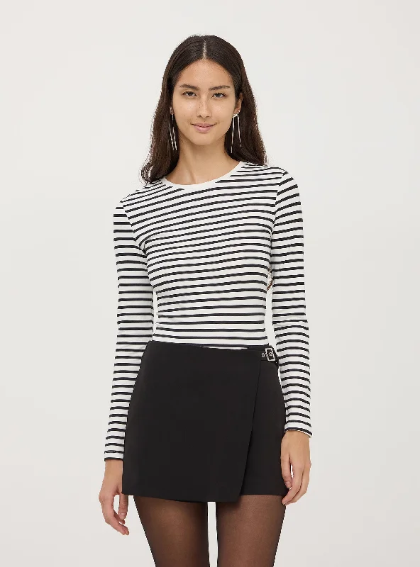 Men's Shirts with Graphic SleevesWoman's Long-sleeved T-shirt