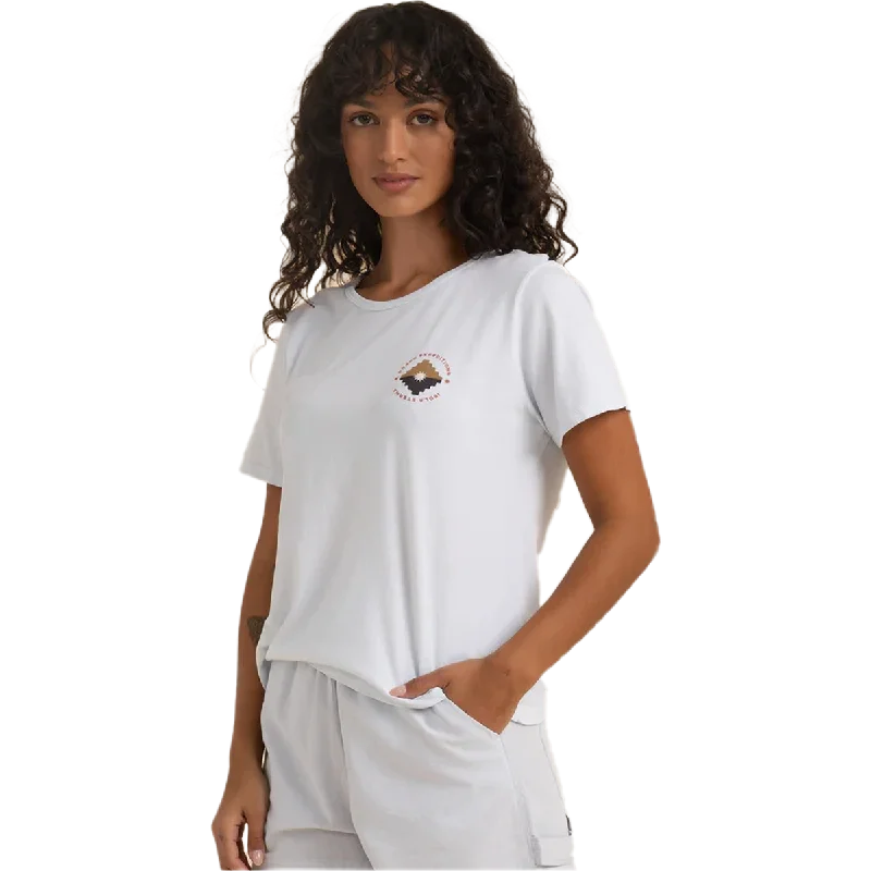 Men's Shirts with Drawstring WaistbandsWomen's Isola Eterna Everyday Tee