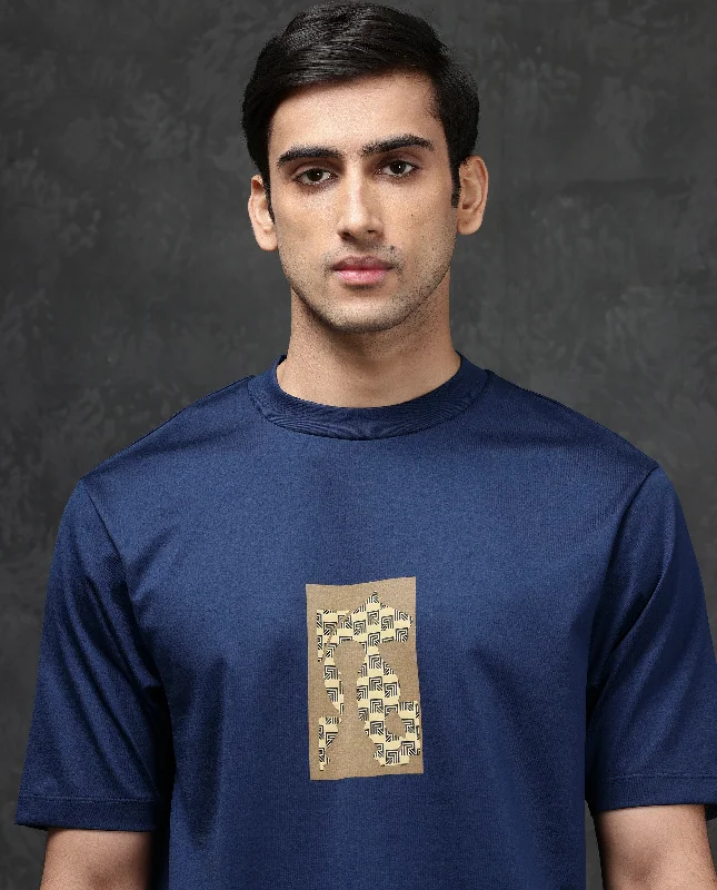 Men's Flowy Shirts for a Relaxed LookRare Rabbit Men Melor Dark Blue Cotton Blend Fabric HD Monogram Print Oversized Fit Premium T-shirt Men's Flowy Shirts for a Relaxed LookRare Rabbit Men Melor Dark Blue Cotton Blend Fabric HD Monogram Print Oversized Fit Premium T-shirt