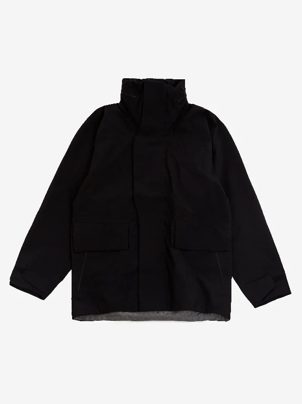 Lightweight Men's WindbreakersGoldwin 0 Gore-Tex Field Shell Jacket - Black